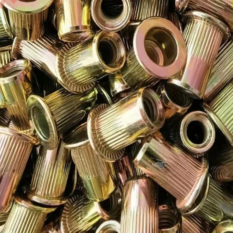 Porca Rebitável Galvanizada em Aço Carbono